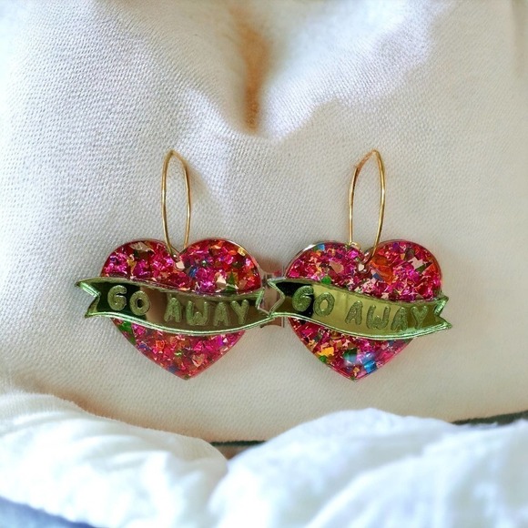 🌺 Anti-Valentines Day Hearts - Picture 1 of 1